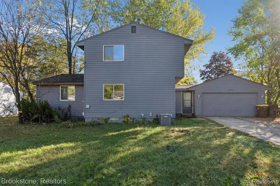 6004 Gibson, East Lansing, MI  - Image #2