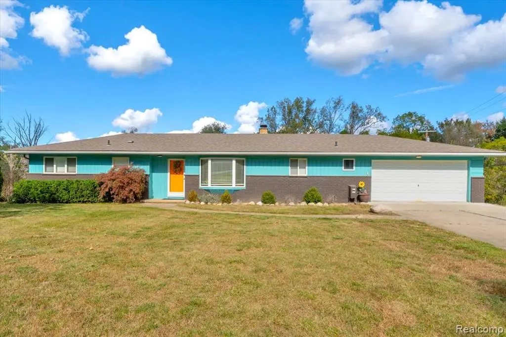 6710 Laurelton, Clarkston, MI  - Image #1