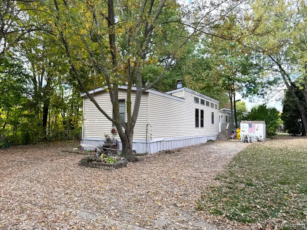 17001 Wales, Macomb, MI 48044 - Image #1