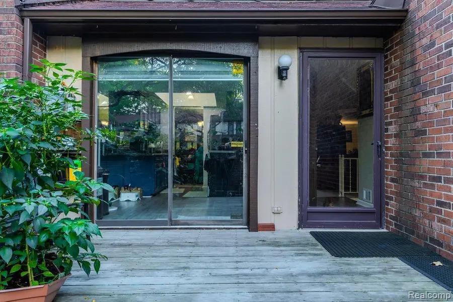 1105 Kirts #A, Troy, MI  - Image #3