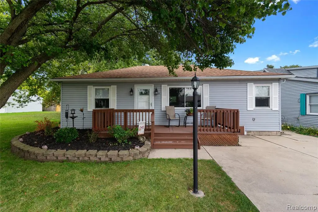 3119 Lakeview, Monroe, MI 48162 - Image #1