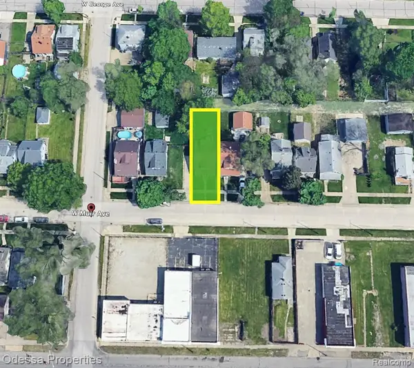 152 W Muir, Hazel Park, MI 48030