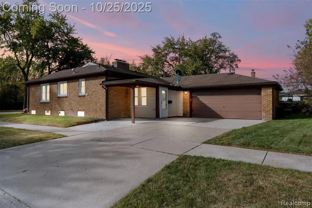 23902 Ann Arbor, Dearborn Heights, MI  - Image #1