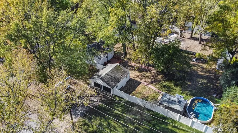 24800 W Nine Mile, Southfield, MI  - Image #3