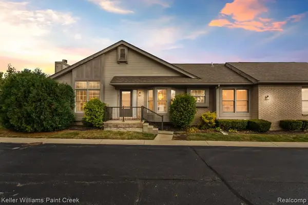 2503 Westmont, Sterling Heights, MI 