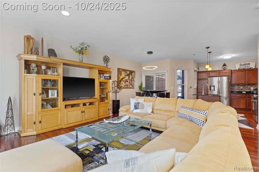 1276 W Crystal, Canton, MI  - Image #3