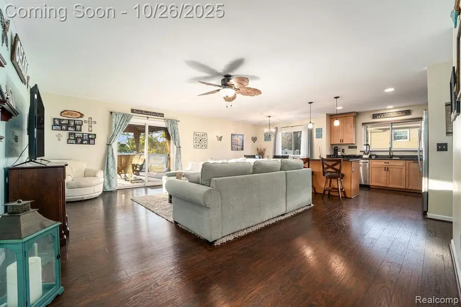 1615 Brentwood, Wixom, MI  - Image #2