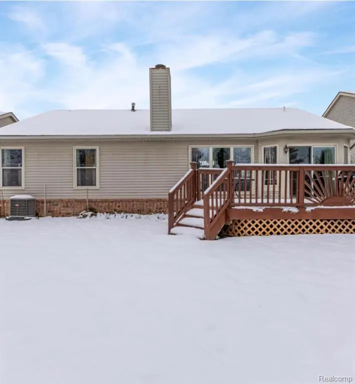 3670 Warwick, Sterling Heights, MI  - Image #2