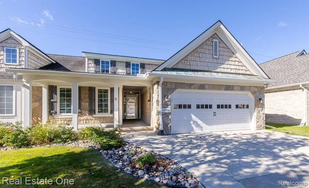 15659 Hunter Grove, Livonia, MI  - Image #1