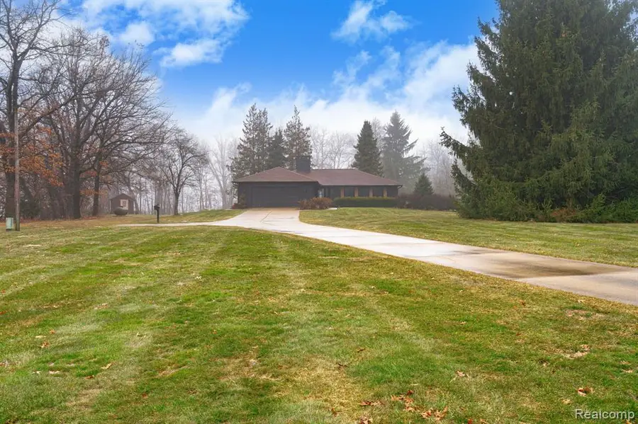 6803 Napoleon, Jackson, MI 49201 - #3