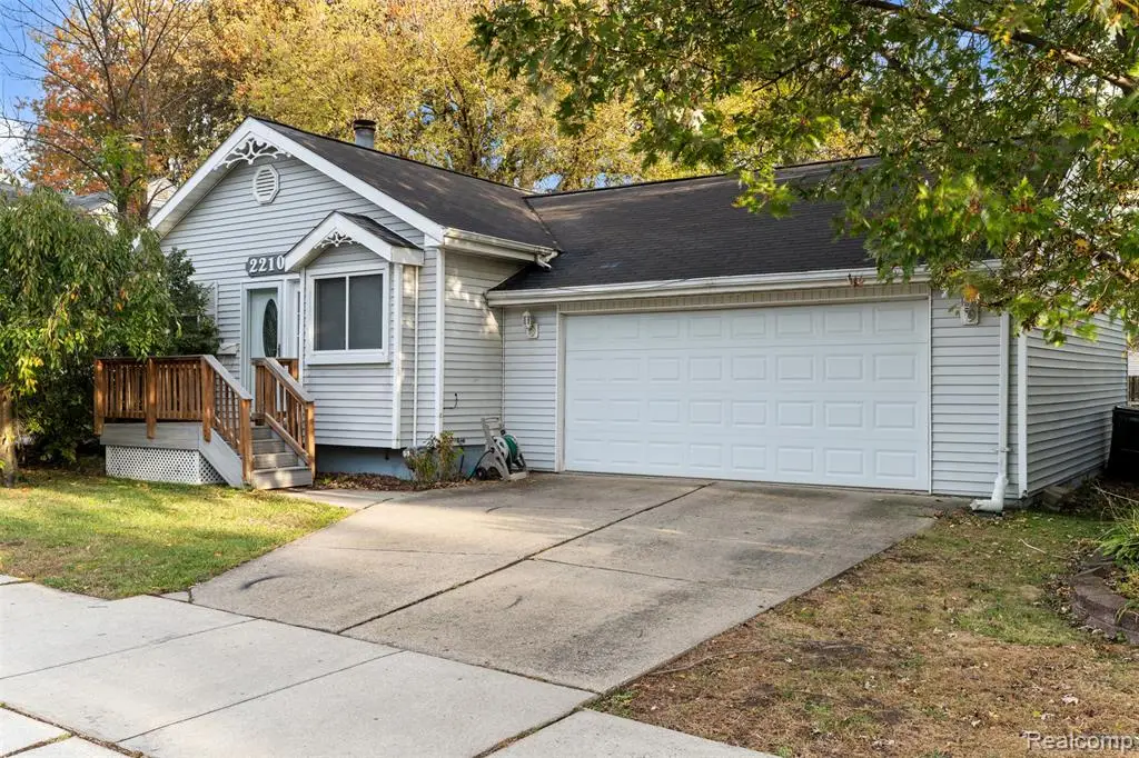 22107 Fresard, Saint Clair Shores, MI 48080 - #1