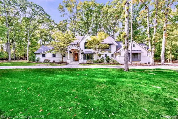 5080 Tootmoor, Bloomfield Hills, MI 