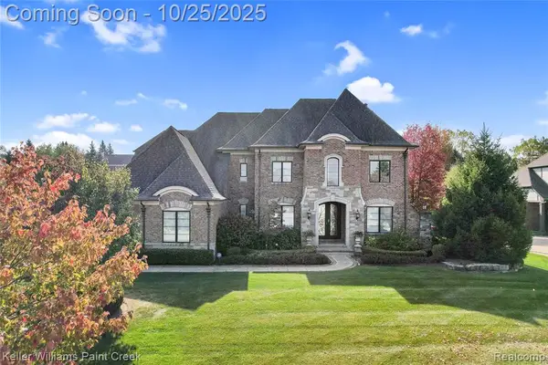 2821 Addison, Rochester, MI 