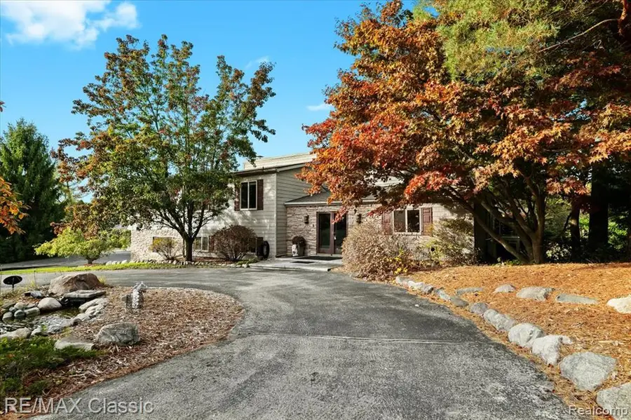 2345 E Commerce, Milford, MI 48381 - #3