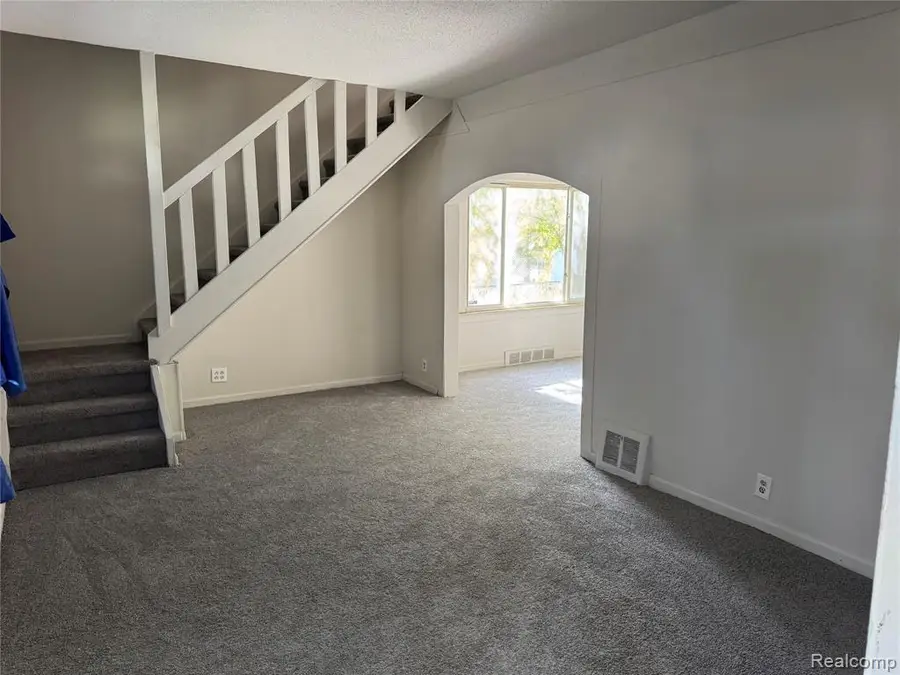 6319 Minock, Detroit, MI 48228 - #3