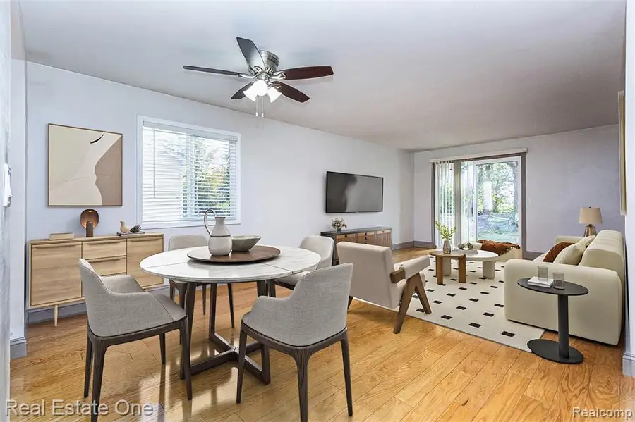 33119 Robeson, Saint Clair Shores, MI  - Image #2