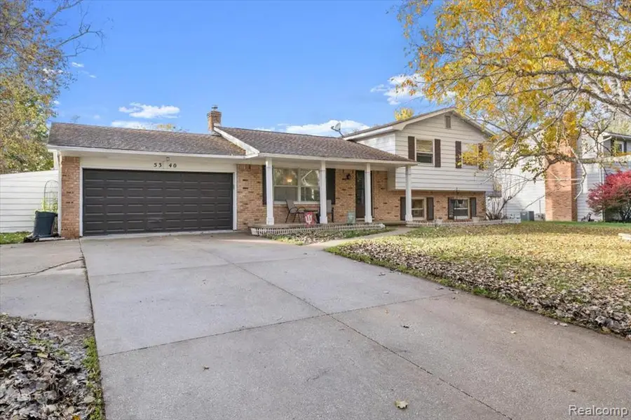 5340 N Georgetown, Grand Blanc, MI  - #3