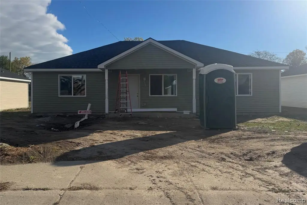 23272 Wellington, Warren, MI 48089 - #1