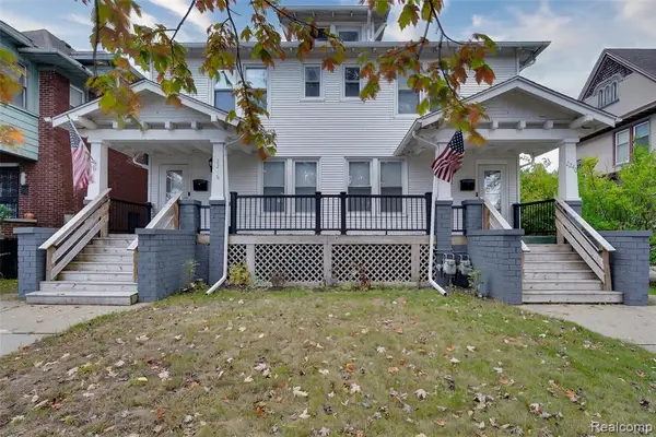 2240 Biddle, Wyandotte, MI 