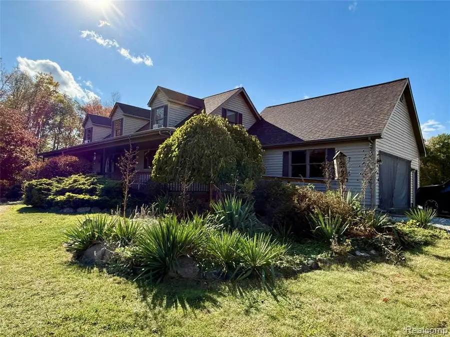 835 N Lake George, Attica, MI  - Image #3