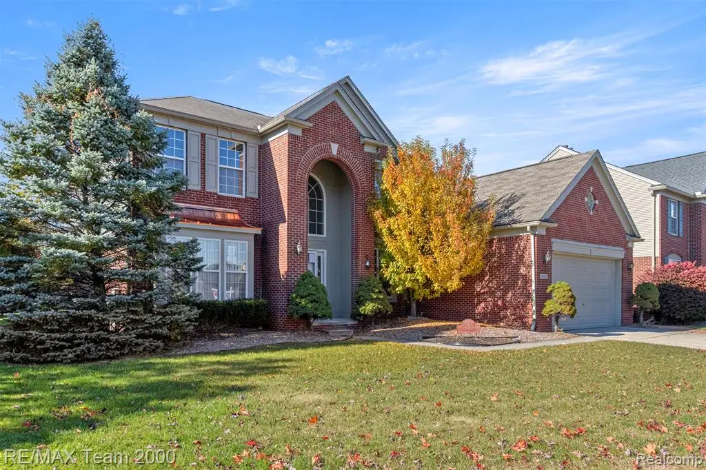 34495 Orsini, Sterling Heights, MI 48312 - #1