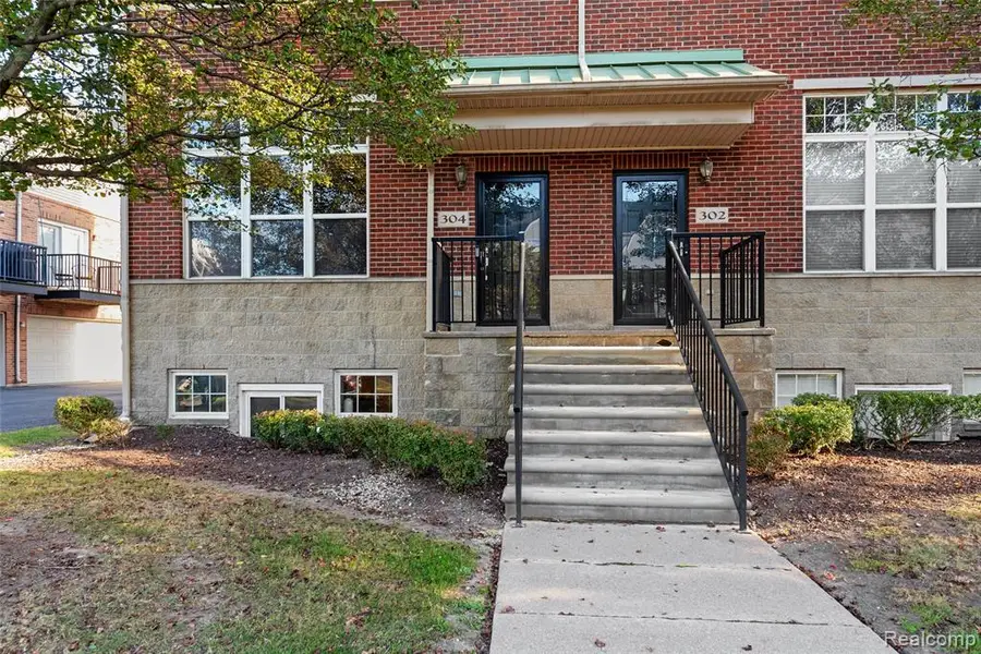 304 E Palmer, Detroit, MI  - Image #2