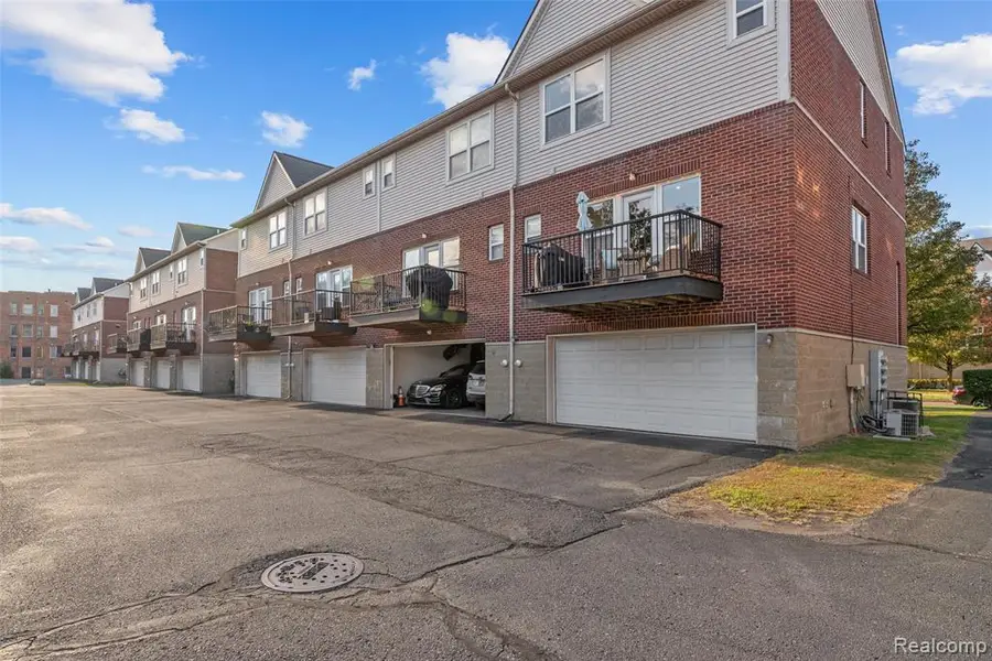 304 E Palmer, Detroit, MI  - Image #3