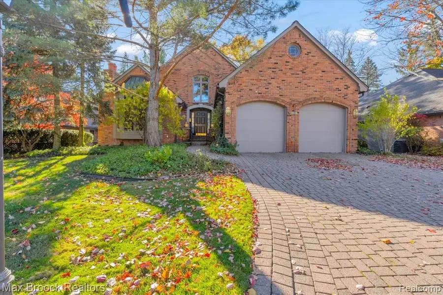 5554 Pine Brooke, Bloomfield Hills, MI  - Image #3