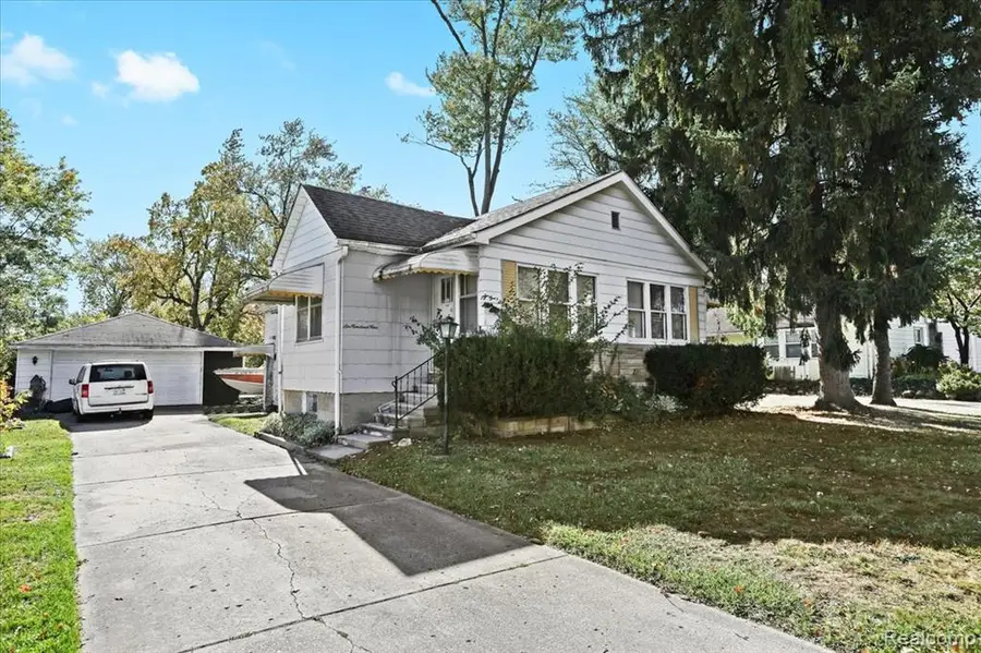 609 John M, Clawson, MI 48017 - #3