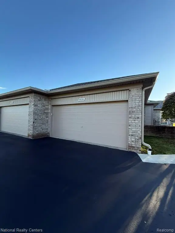 59291 Royal Oak, Washington, MI  - Image #2