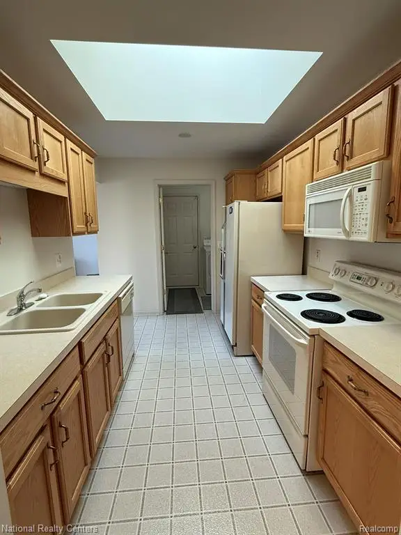 59291 Royal Oak, Washington, MI  - Image #3