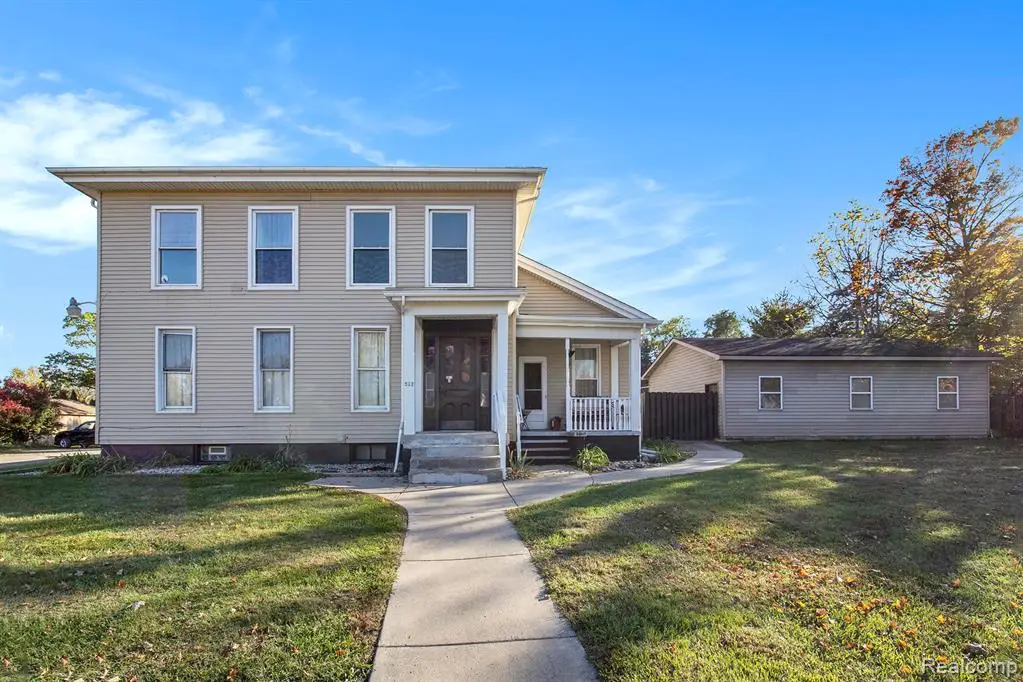 512 E Main, Pinckney, MI 48169 - #1