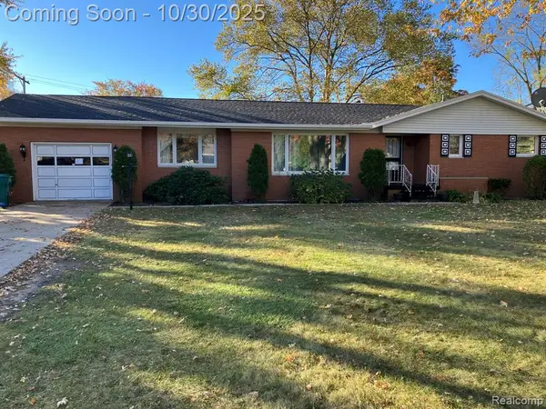 3335 W Water, Port Huron, MI 