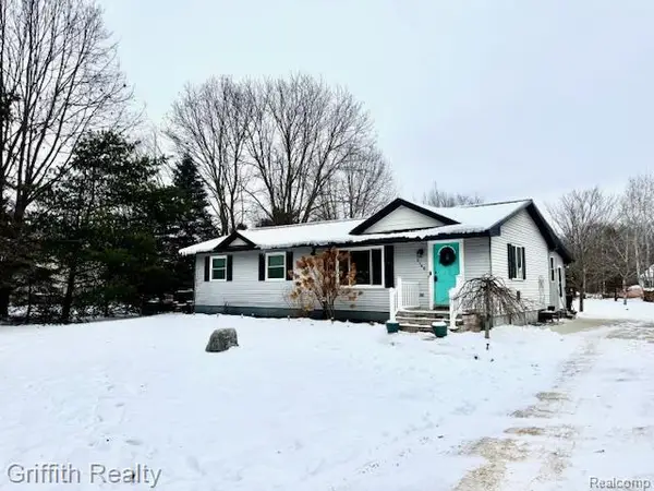 3148 Hogback, Fowlerville, MI 