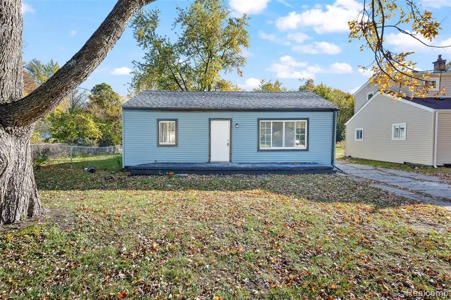 6931 Ball, Romulus, MI  - Image #2