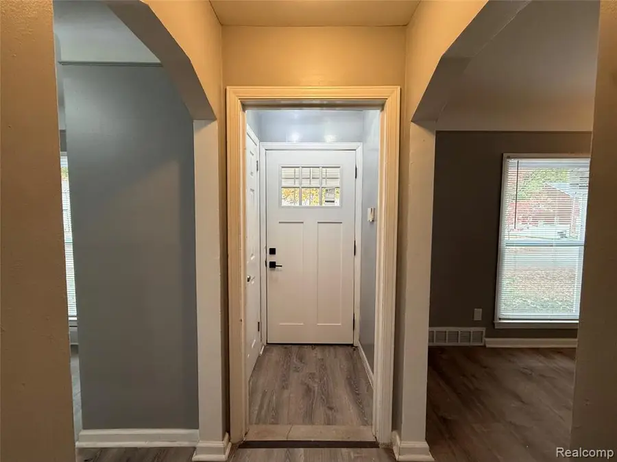 18611 Pinehurst, Detroit, MI  - Image #2