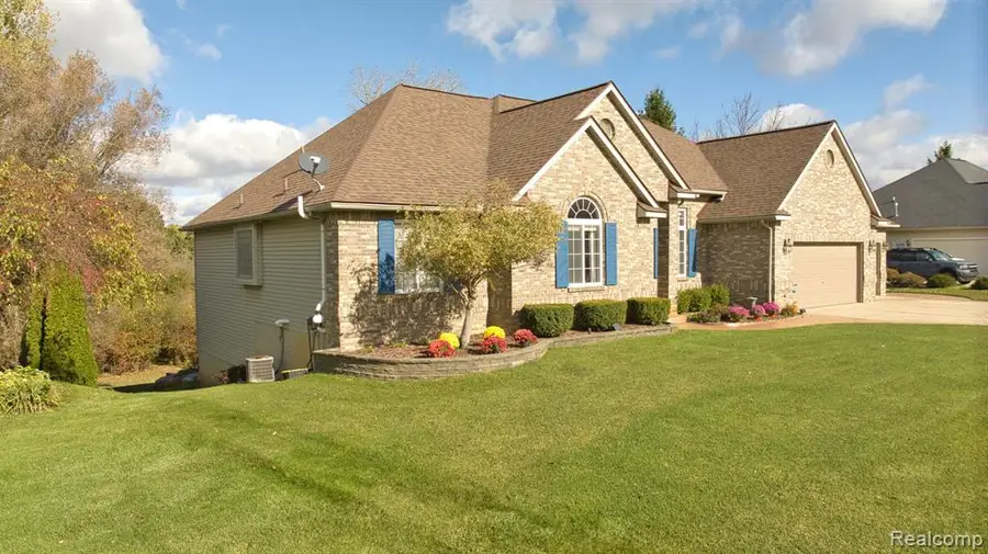 4400 Oak Tree, Fenton, MI  - Image #3