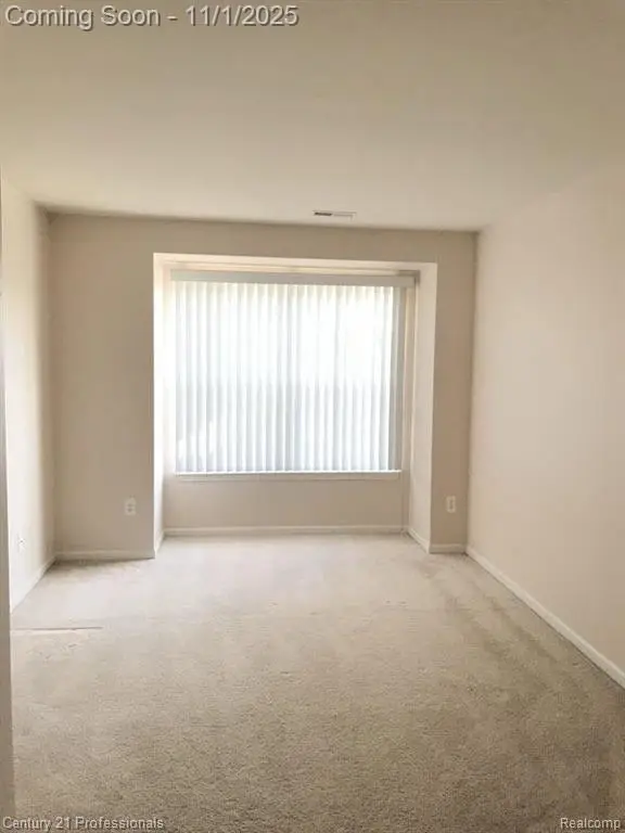 3769 Cherry Creek, Sterling Heights, MI  - Image #3