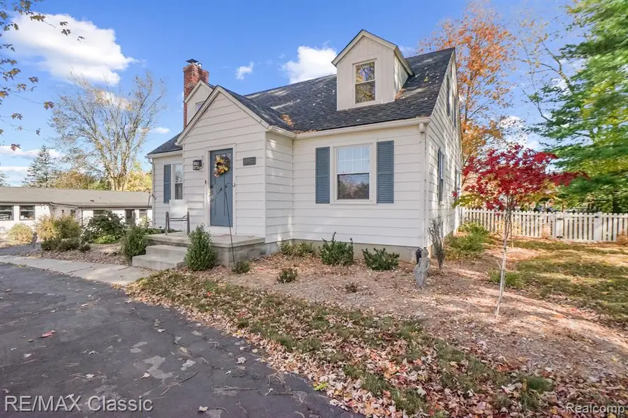 7663 Ann Arbor Saline, Saline, MI 48176 - Image #3