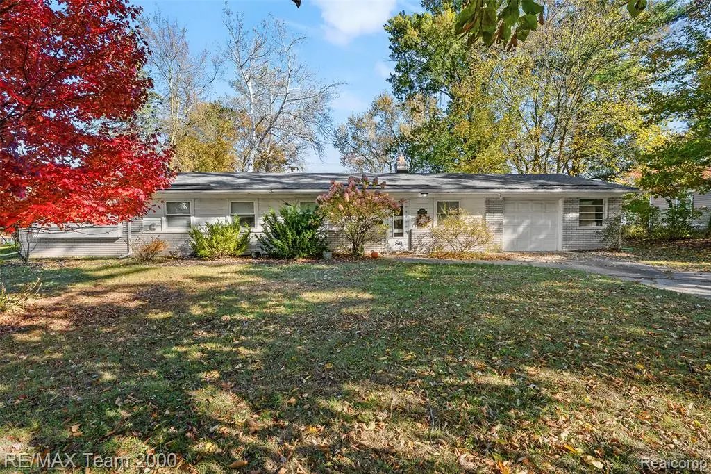 23044 Lake Way, Farmington, MI 48336 - #1