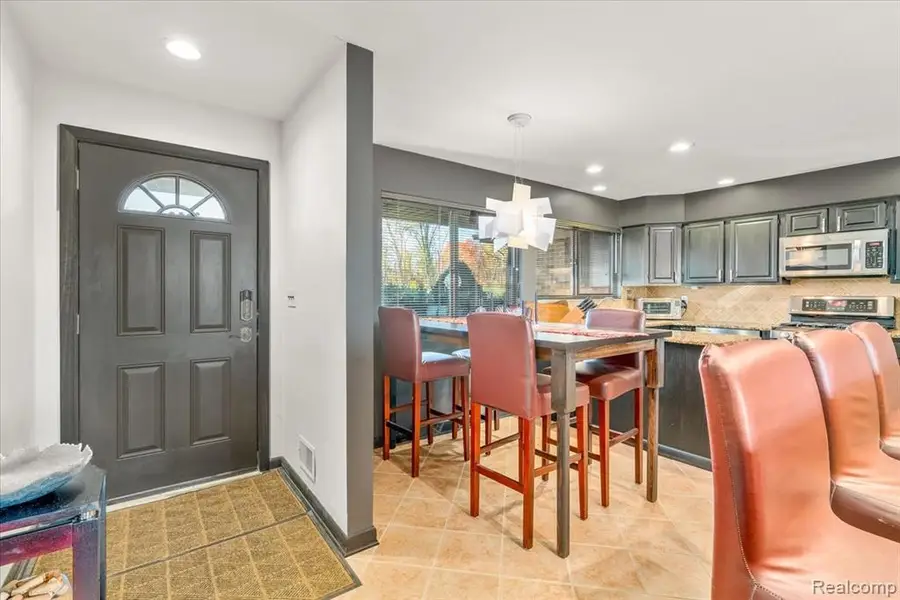 43160 E Huron River, Belleville, MI  - Image #2