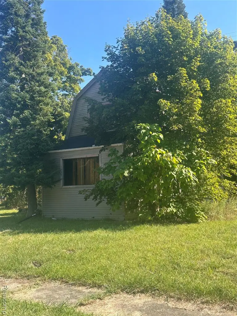 1521 W Dartmouth, Flint, MI 48504 - #2