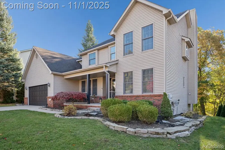1077 Lincoln, Brighton, MI  - Image #2