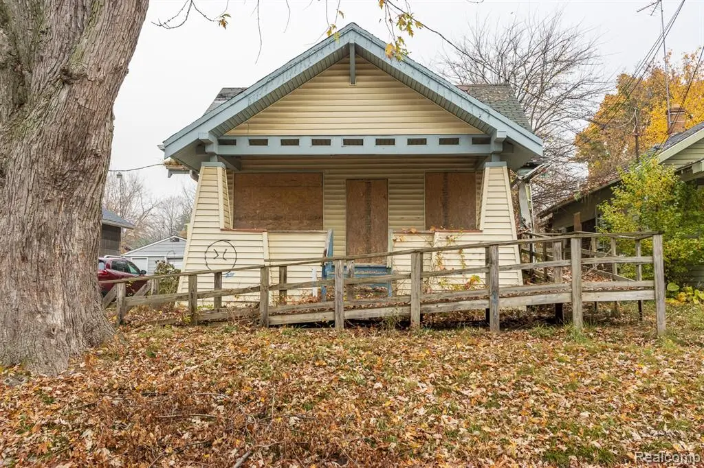 1629 New York, Flint, MI 48506 - #1