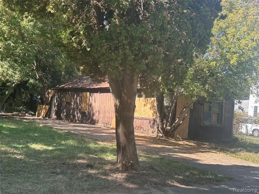 1308 Barney, Flint, MI 48503 - #2