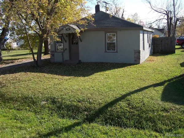 3255 Harrington, Port Huron, MI 