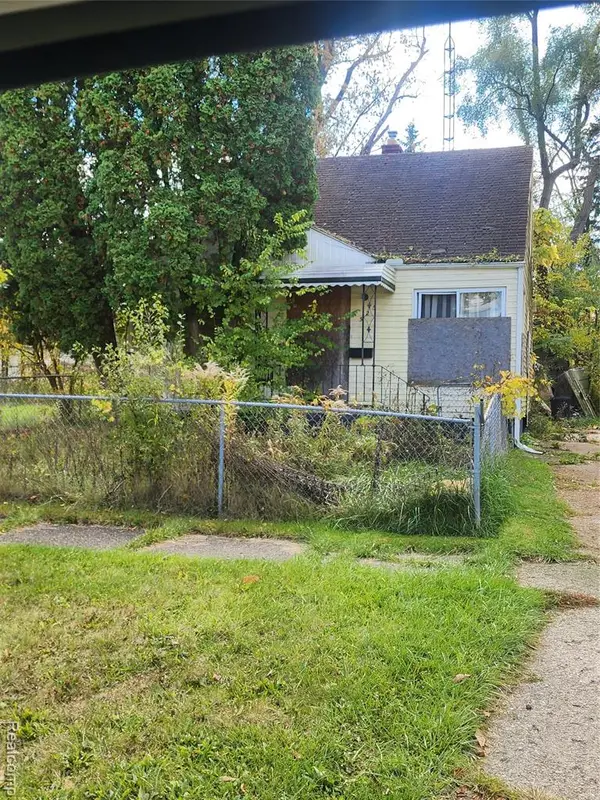 525 W Pulaski, Flint, MI 