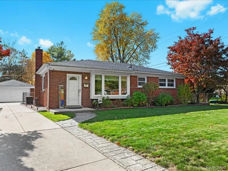 35129 W Chicago, Livonia, MI  - Image #3