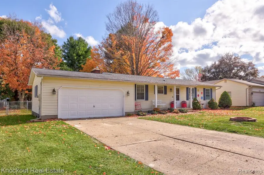 6123 King Arthur, Swartz Creek, MI  - #2