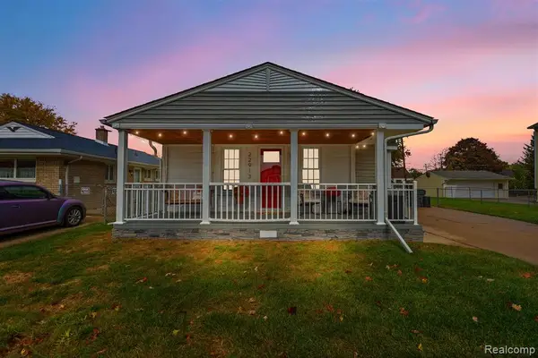 22913 Lake, Saint Clair Shores, MI 